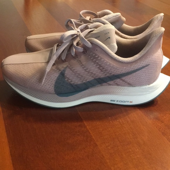 Nike Shoes - Sneakers